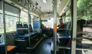 Xe buýt ế khách trong những ngày Hà Nội nắng nóng gay gắt
