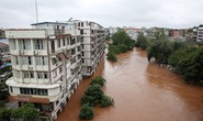Việt Nam hỗ trợ Trung Quốc 100.000 USD khắc phục hậu quả lũ lụt, động đất