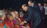 Chùm ảnh: Thủ tướng dự chương trình gặp mặt các Bà mẹ Việt Nam anh hùng