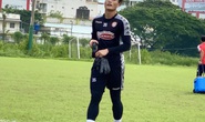 Bùi Tiến Dũng trở lại, ngoại binh Hàn Quốc bỏ dở buổi tập ở sân Phú Thọ