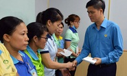 Lãnh đạo Tổng LĐLĐ Việt Nam thăm hỏi công nhân khó khăn