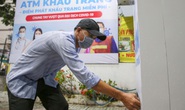Cha đẻ “ATM gạo” chế tạo “ATM khẩu trang” phát miễn phí