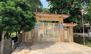 Vụ học sinh tử vong trước cổng trường: Bức tường bất ngờ đổ sập