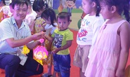Ấm áp đêm “Vui hội trung thu” với trẻ em nghèo Sóc Trăng, Tiền Giang