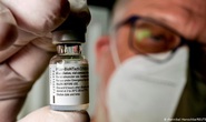 Vắc-xin Covid-19 đầu tiên qua ải WHO