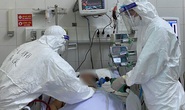 Nỗ lực cứu chữa nữ bệnh nhân Covid-19 ở Đà Nẵng nặng hơn phi công người Anh