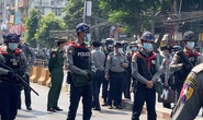 Hàng chục ngàn người biểu tình ở Myanmar