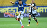 Cựu sao Man United lập cú đúp, Inter Milan vững vàng ngôi đầu Serie A