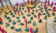 Công nhân Hàn Quốc ảnh hưởng tâm lý bởi phim “Trò chơi con mực”
