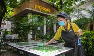 Hàng quán ở TP HCM chuẩn bị đợi ngày mở bán tại chỗ