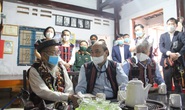 Chủ tịch nước Nguyễn Xuân Phúc dự Ngày hội đại đoàn kết toàn dân tộc tại Quảng Nam