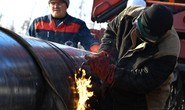 Căng thẳng leo thang, Belarus tạm thời đóng đường ống dẫn dầu tới EU