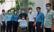 Xúc động buổi trao học bổng “Tình thương cho em” tại Sóc Trăng