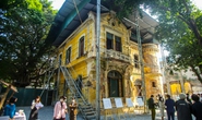 Cận cảnh ngôi biệt thự cổ giữa lòng Hà Nội bị bỏ hoang nhiều năm đang chờ được hồi sinh
