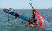 Tàu hàng khủng đâm chìm tàu cá ngư dân Quảng Bình rồi bỏ chạy