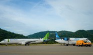 Khẩn trương lắp đèn đêm tại sân bay Côn Đảo để tăng chuyến bay