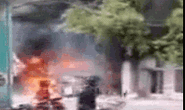 CLIP: Cháy dữ dội ở Bình Chánh, TP HCM