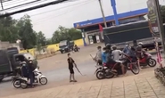 Đồng Nai: Lạnh gáy 2 nữ sinh kéo hàng chục thanh thiếu niên đi hỗn chiến