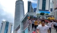 Nhức đầu với vụ tòa nhà chọc trời ở Trung Quốc bỗng nhiên rung lắc