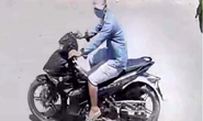 Công bố hình ảnh, treo thưởng 5 triệu đồng để tìm tên cướp giả danh công an