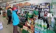 Giải tán chợ tự phát, hàng ở chợ và siêu thị bán chạy
