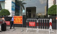 TP HCM: Đôi vợ chồng nghi mắc Covid-19, 1.000 cư dân chung cư xét nghiệm khẩn