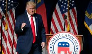 Ông Trump rời đại bản doanh Florida, tuyên bố Mỹ đang tụt lùi