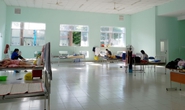 Ba lần chuyển khu cách ly, nhường chỗ cho F0