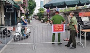Bé trai dương tính SARS-CoV-2