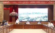 Hà Nội cấm shipper giao hàng, hỗ trợ tiền cho nhiều người dân bị ảnh hưởng bởi dịch