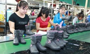 Làm việc nặng nhọc, độc hại có bắt buộc nghỉ hưu sớm?