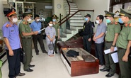 Bắt Chánh Văn phòng Cảng Hàng không quốc tế Phú Bài