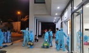 Bình Định thêm 24 ca F0, trong đó 8 người được đón về bằng máy bay miễn phí