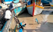 Lũ quét bất ngờ trong đêm, nhấn chìm nhiều tàu cá