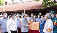 Chủ tịch nước yêu cầu khen thưởng những tấm gương chống dịch