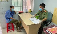 Làm việc với người đàn ông xuyên tạc chính sách, kích động phá chốt kiểm dịch
