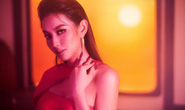 Thùy Tiên tung ảnh bỏng mắt trước khi sang Thái Lan