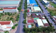 Người lao động ở quận 7, Củ Chi được đi làm nếu có thẻ xanh, thẻ vàng