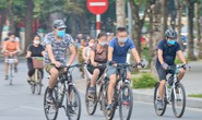 NÓNG: Người dân Hà Nội được tập thể dục ngoài trời, trung tâm thương mại hoạt động trở lại