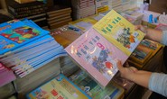 Nháo nhào tìm sách giáo khoa cho con