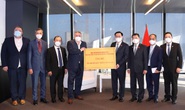 Doanh nghiệp, kiều bào và IAEA tặng thiết bị y tế chống dịch Covid-19
