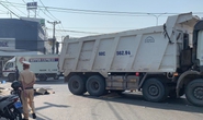 Thương tâm 2 bà cháu bị xe ben cuốn vào gầm, tử vong trên Quốc lộ 51