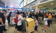 Sân bay Tân Sơn Nhất kín người về quê ăn Tết