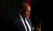 Thủ tướng Haiti bị ám sát hụt, thủ tướng Sudan phải ra đi