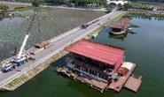 Phá dỡ những chiếc du thuyền cuối cùng ở hồ Tây