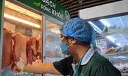 Sau “heo ăn chuối” của bầu Đức, một đại gia chăn nuôi tung... “heo ăn chay”