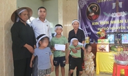 “Trái tim miền Trung”: Trao 10 triệu đồng hỗ trợ cho gia đình nạn nhân tử vong do mưa lũ