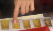 Giá vàng hôm nay 18-11: Vàng SJC giữ giá cao dù thế giới giảm mạnh