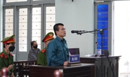 Kiệt lang thang đâm chết người vì bị chửi “nhìn đểu”