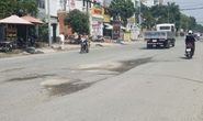 CLIP: Người đàn ông sụp ổ gà tử vong ở quận Bình Tân